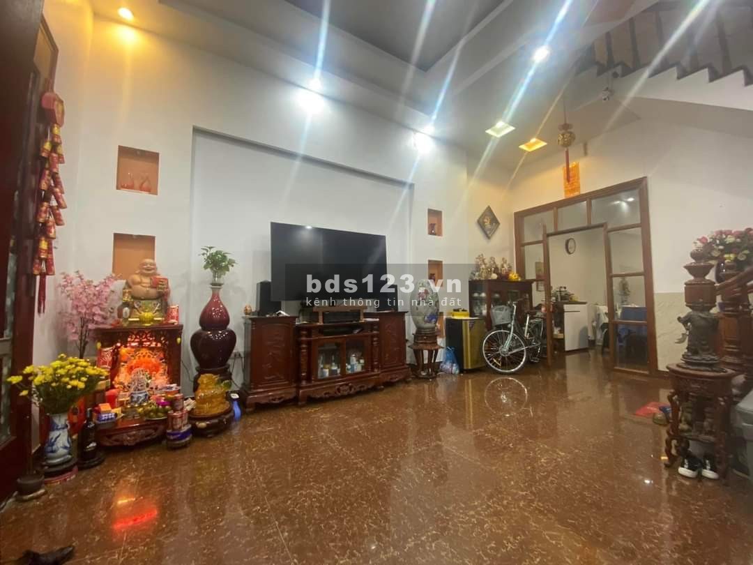 Bán nhà Trần Cung 65m2 ô tô tránh vỉa hè nhà đẹp chỉ 9.5 tỷ