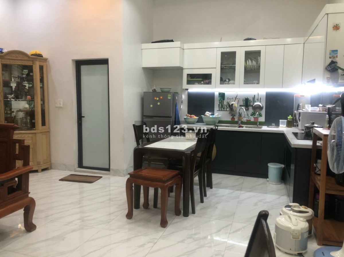 Bán nhà chính chủ 3 tầng, ngõ thông, gần mặt phố An Hòa, giá 5,1 tỷ