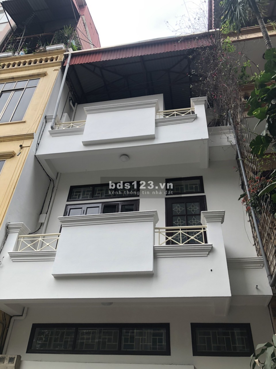 Bán nhà mặt phố Bạch Mai 110m2 - kinh doanh tấp nập - lô góc mặt tiền hơn 7m đẹp vuông vắn