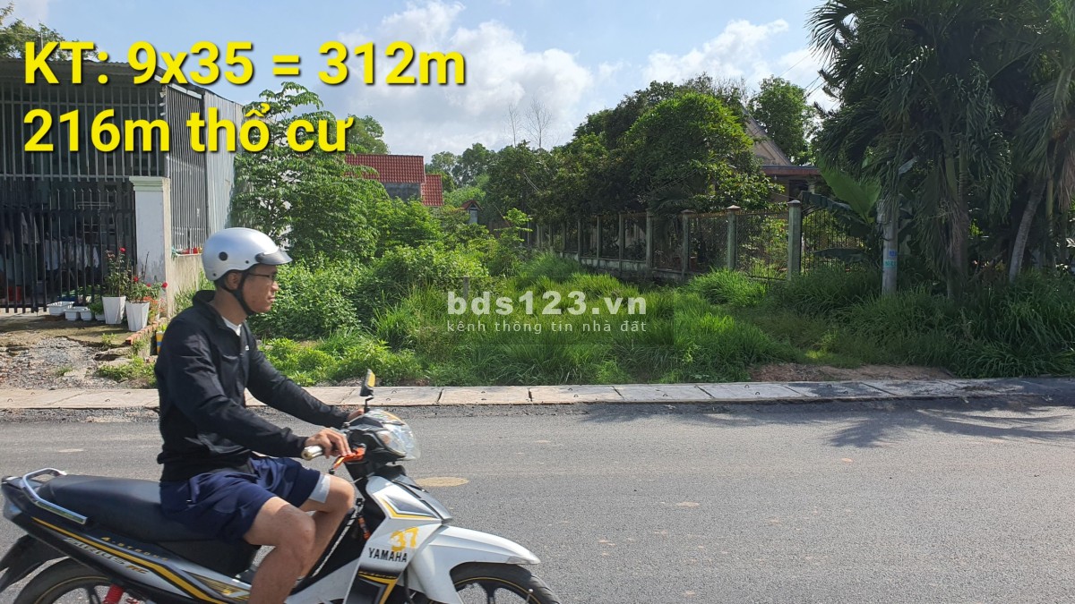 Cần bán gấp đất thổ cư mặt tiền đường Hùng Vương, Nhơn Trạch