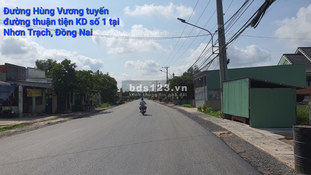 Cần bán gấp đất thổ cư mặt tiền đường Hùng Vương, Nhơn Trạch