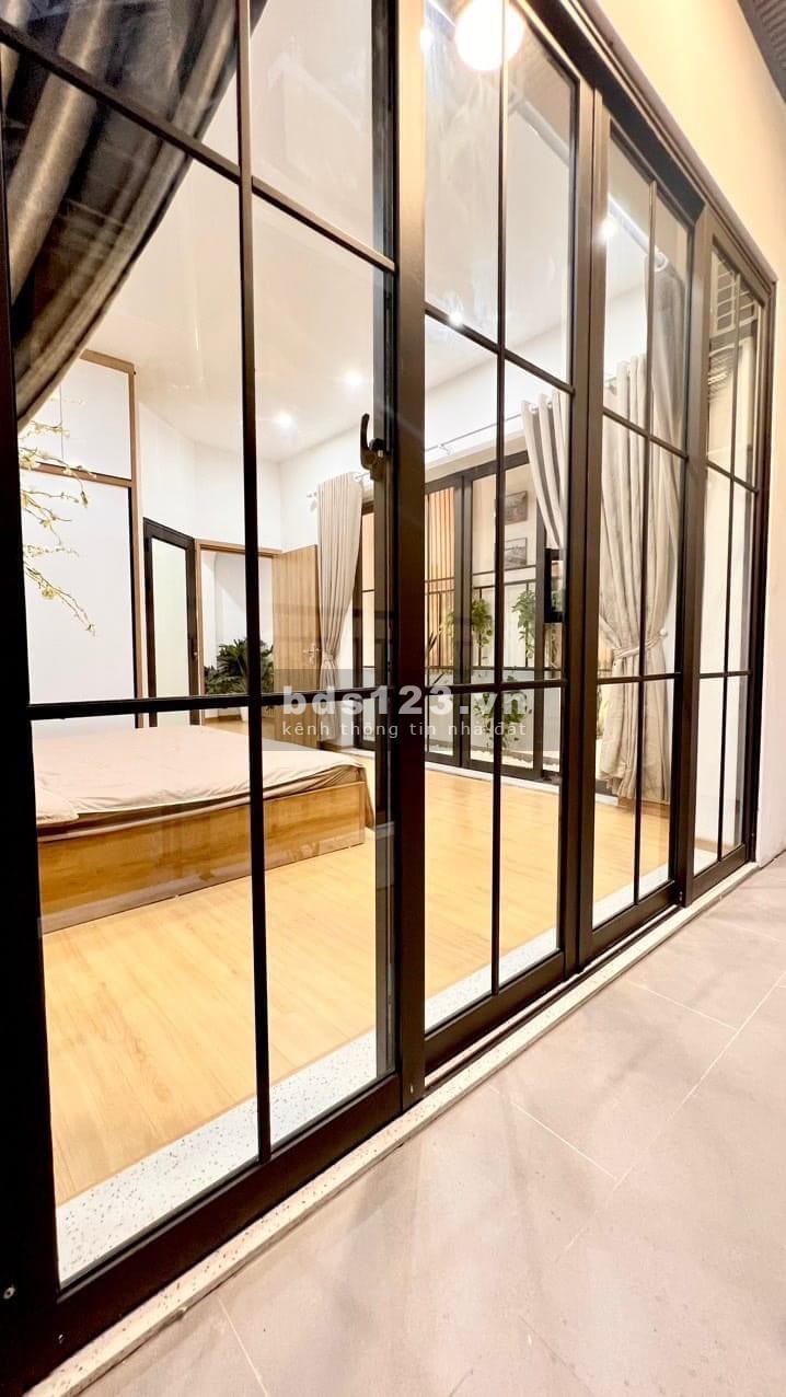 Bán nhà Khâm Thiên, Đống Đa 40m2 x 4 tầng giá chỉ 4.5 tỷ nhà đẹp lung linh - 40M ra mặt phố