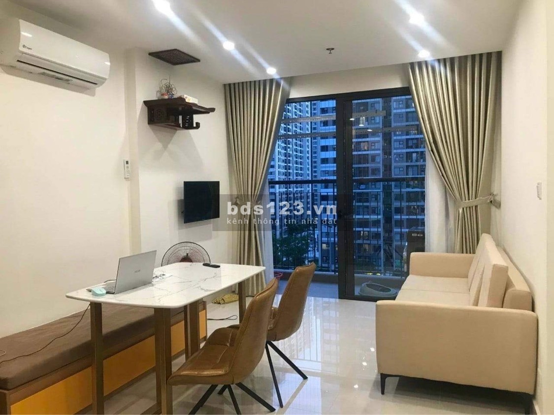 View bể bơi ! Cho thuê chung cư Vinhomes smart city Tây Mỗ 45m 1+ phun đồ ở và làm homestay
