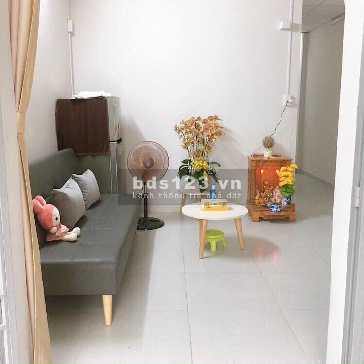 Chính chủ cần bán nhà Hoàng Diệu 2, P.Linh Trung, Thủ Đức 35m2 2tỷ4 SHR gần chợ Lh: 0902576293