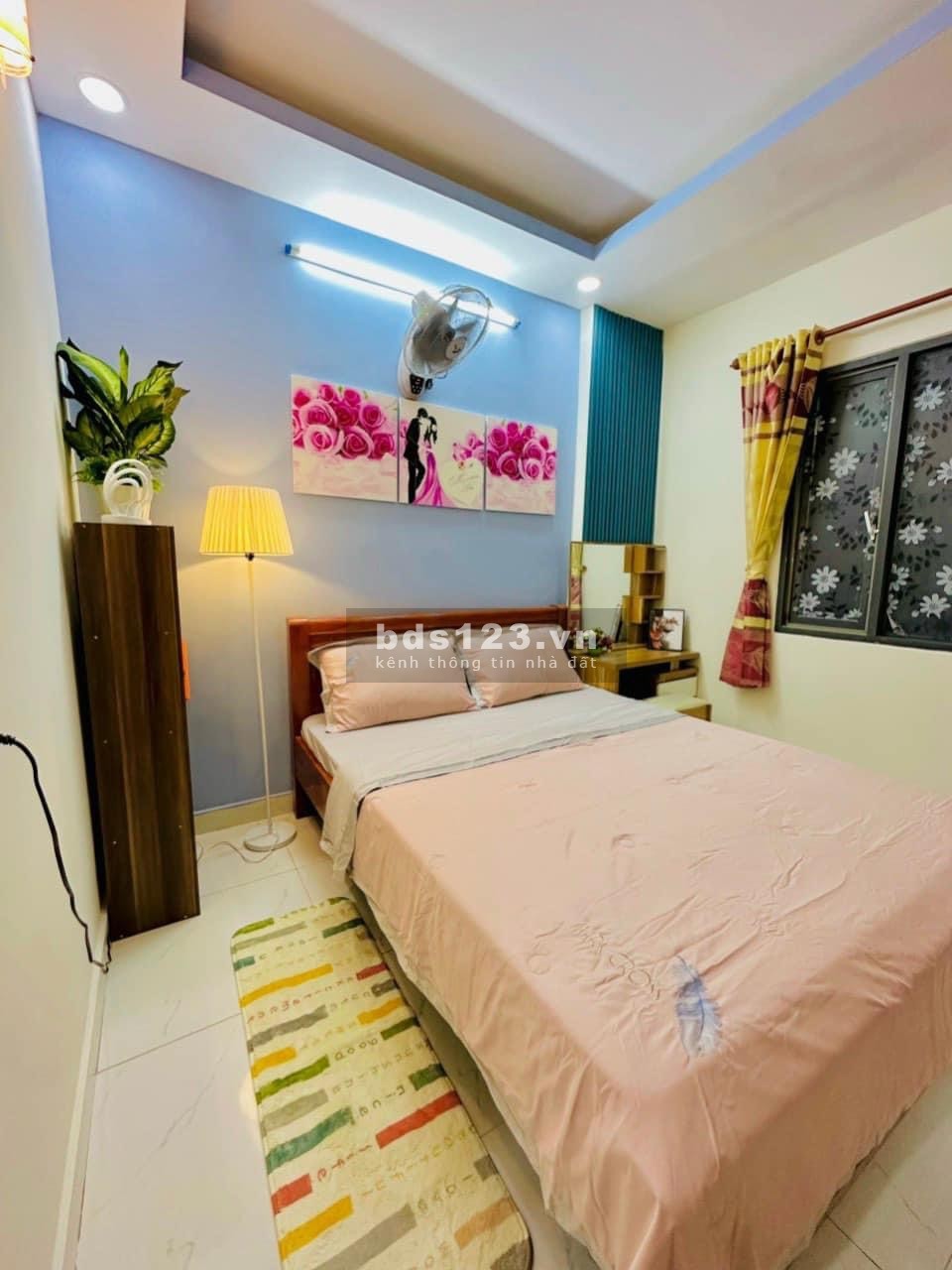 Nhà đẹp siêu đẹp,3/2, Phường 12, Q10, gần Vạn Hanh Mall, DT 50m2 giá 4 tỷ Lh 0901386173