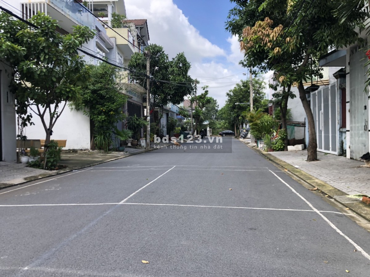 Cho thuê nhà mới nguyên căn đủ nội thất kdc Hồng Long, Hiệp Bình Phước,TĐ