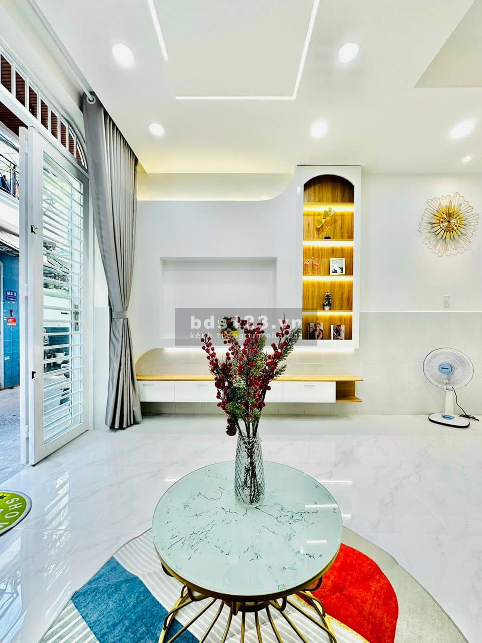 Cần bán nhà Hẻm xe hơi Đường Phan Huy Ích giá nhỉnh 3 tỷ.