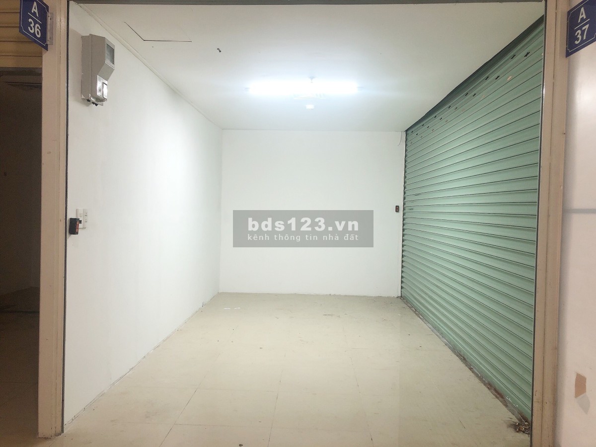 Cho thuê kiot 15M2 giá 2,2 triệu/ tháng tầng 2 chung cư Oriental Plaza