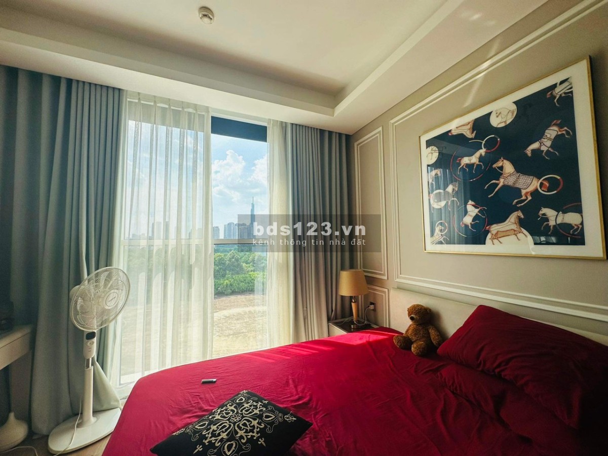 Cho thuê 2PN Sarina nội thất cao cấp