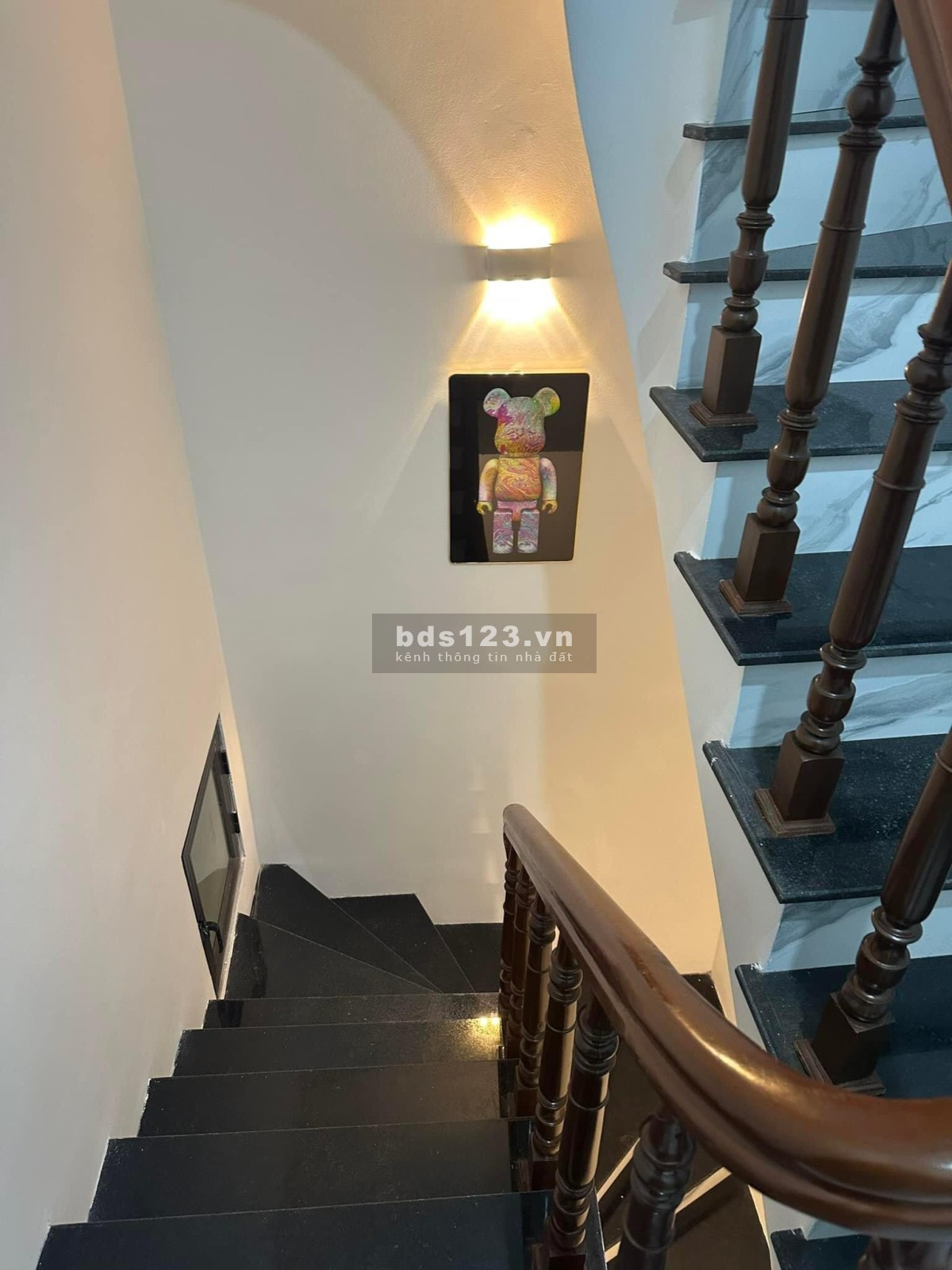 Bán nhà đẹp Phương Mai – Đống Đa, ngõ cực rộng, ô tô đỗ - sổ đỏ 35m2, 4 tầng, giá chỉ 5 tỷ