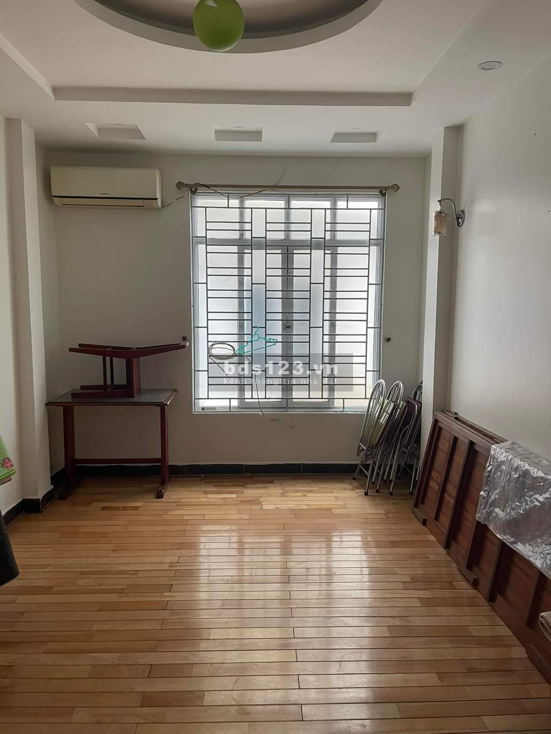 Cần bán nhà Trần Khát Chân 24m2 *4 tầng, 2.5 tỷ
