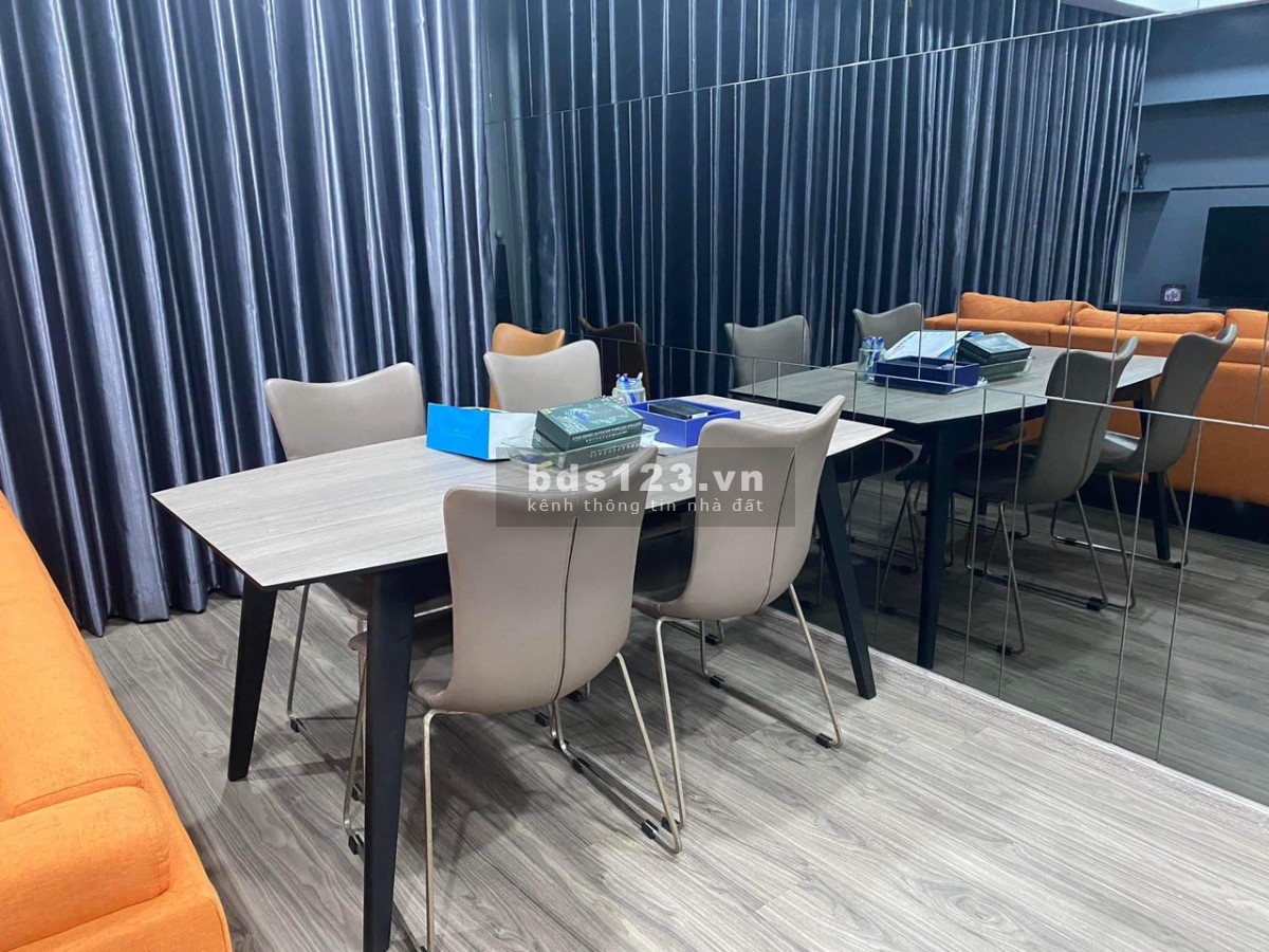 View Landmark 81! CHo thuê căn hộ Masteri Thảo Điền cực đẹp 98M2 3PN full NT 28tr