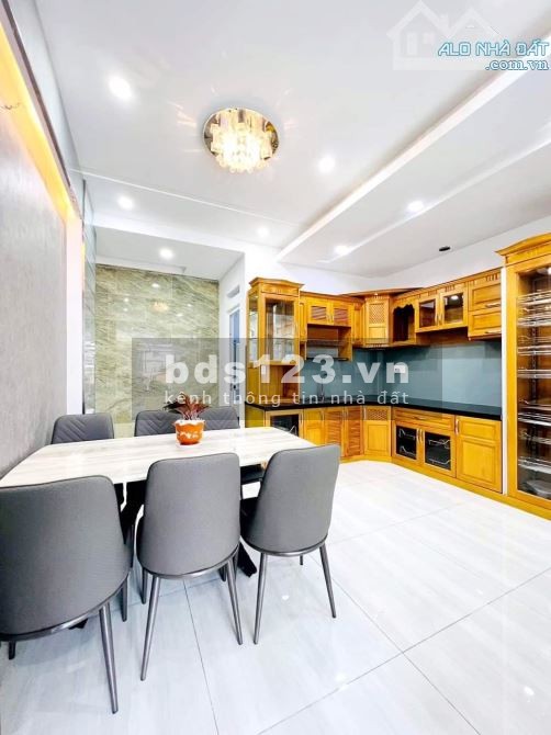 Nhà mới cực hiếm HXH khu vực sầm uất nhất Quận Gò Vấp, giáp Bình Thạnh, Phú Nhuận.