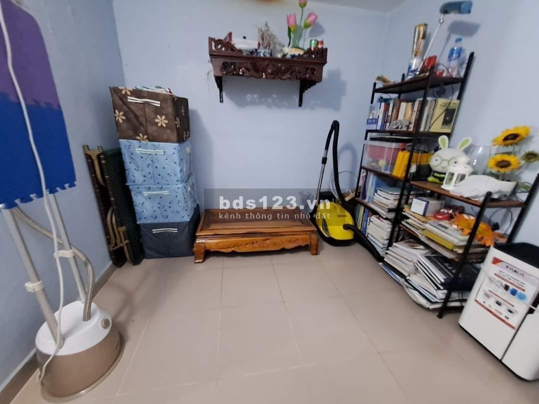 Nòng bán nhà Trung Phụng, Đống Đa, 30M2, hơn 2 tỷ, 4 tầng, dọn vào ở ngay