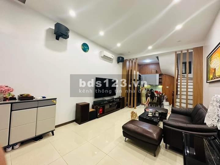 Hàng hiếm 20m oto tránh phố Nhân Hoà - Thanh Xuân 45m 4 tầng chỉ hơn 4 tỷ