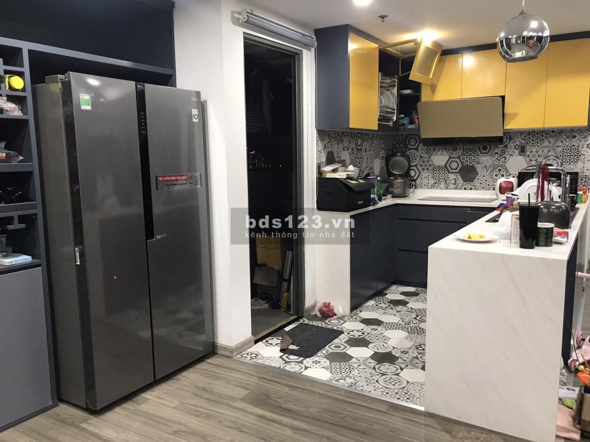 View Landmark 81! CHo thuê căn hộ Masteri Thảo Điền cực đẹp 98M2 3PN full NT 28tr