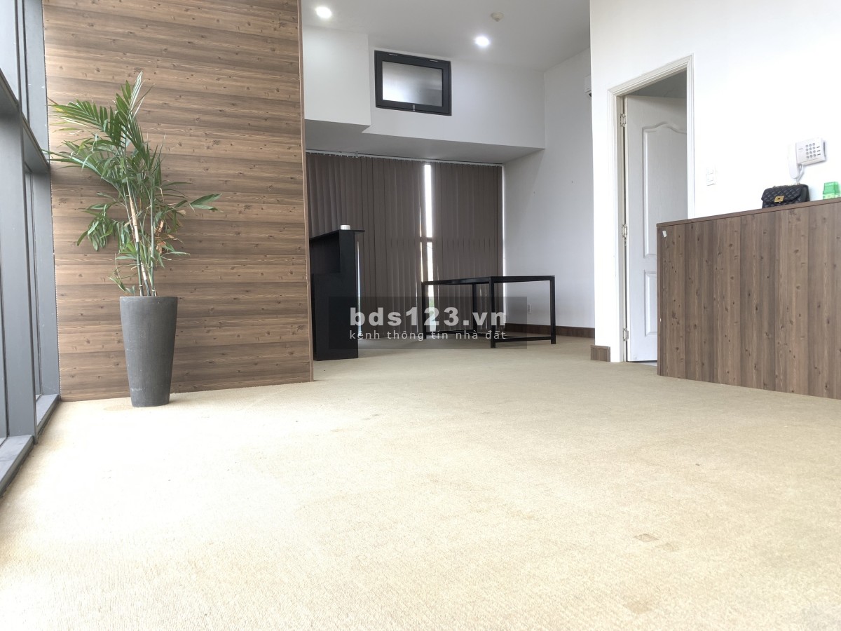 Trống sẵn văn phòng 52M2 cần cho thuê The Sun Avenue