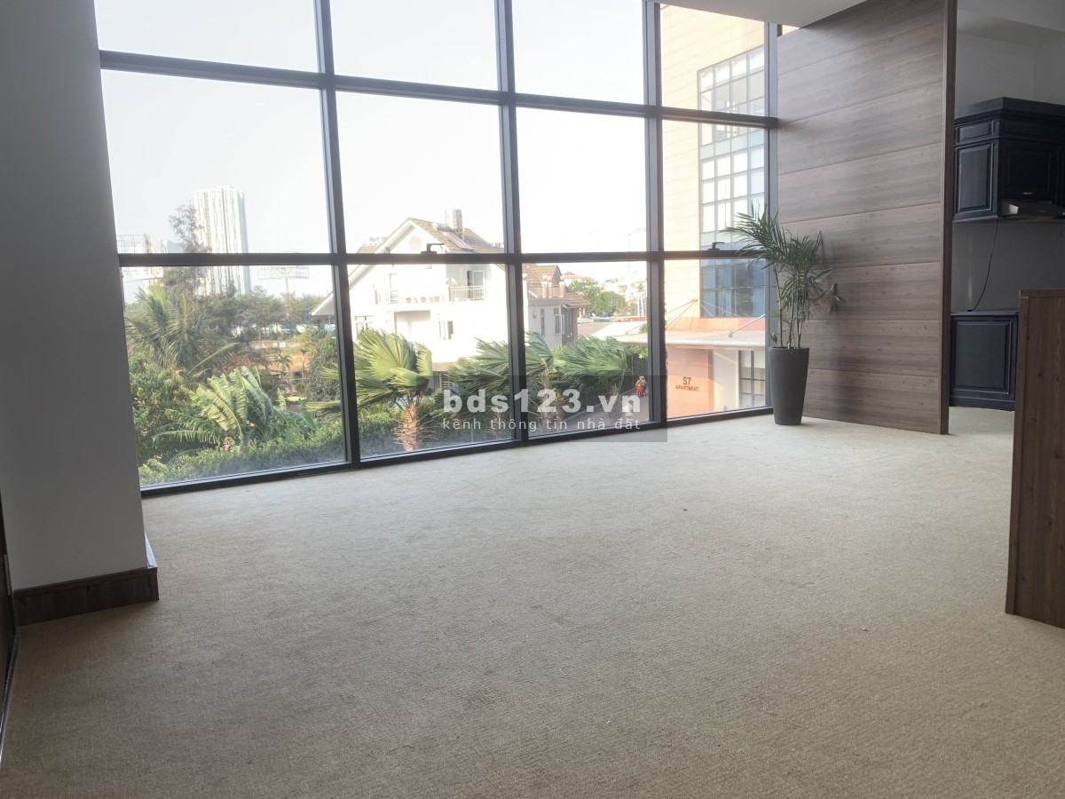 Trống sẵn văn phòng 52M2 cần cho thuê The Sun Avenue