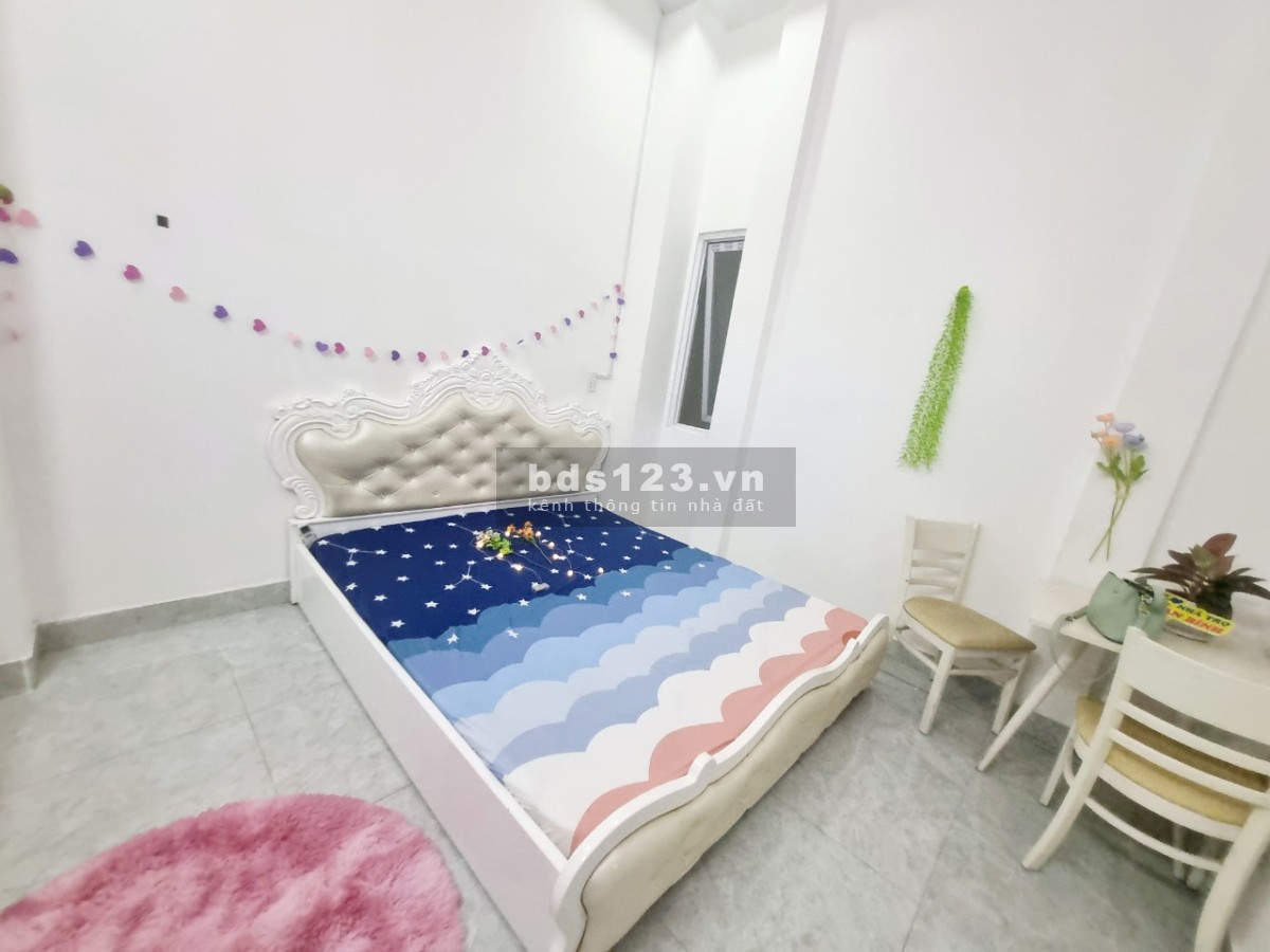 Chính chủ cho thuê phòng sẵn nội thất chỉ thu tiền điện nước Quận12