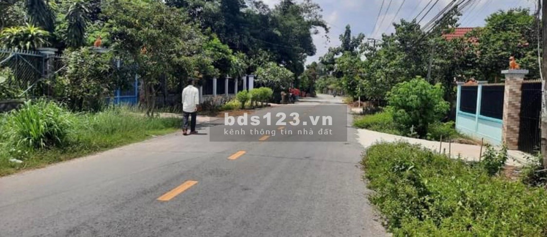 Bán lô đất thổ 140m2, Lê Thị Sắc, Tân Phú Trung, Củ Chi, SHR, 550tr
