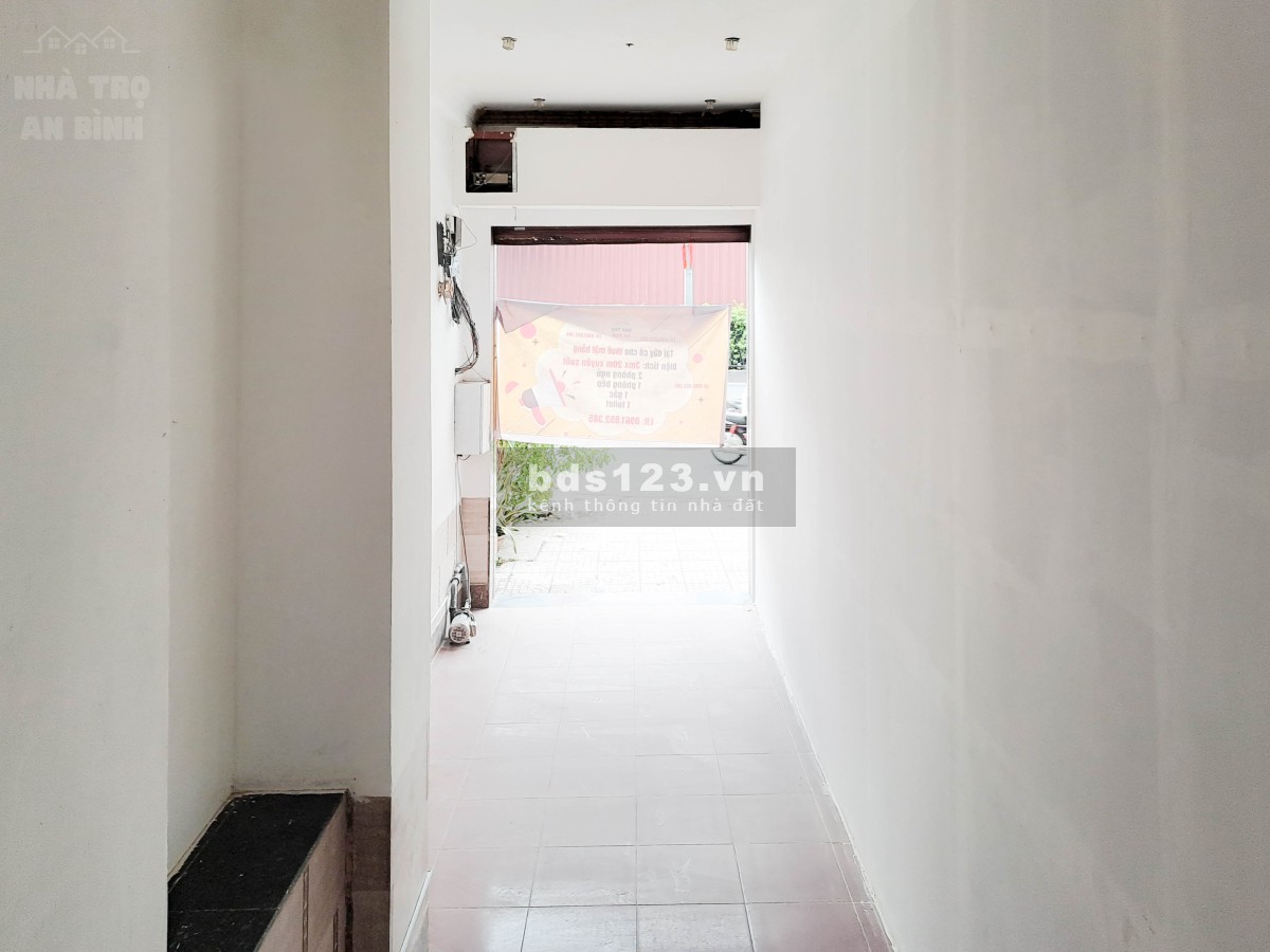 Mặt tiền kinh doanh có gác lửng ngay mặt tiền Quốc lộ 22…