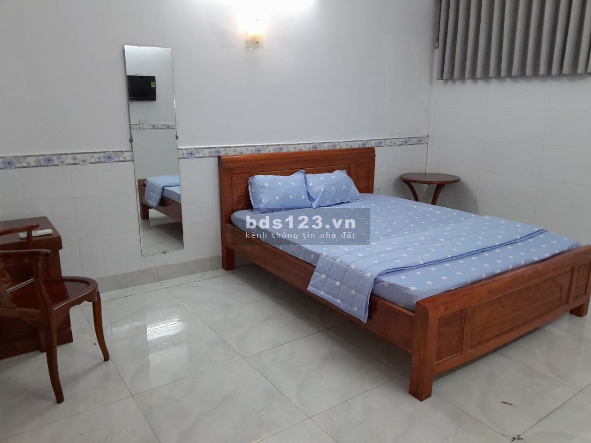 Cơ hội đầu tư hấp dẫn! Bán khách sạn Minh Khang 5 tầng, vị trí trung tâm, giá 10 tỷ - Tương lượng
