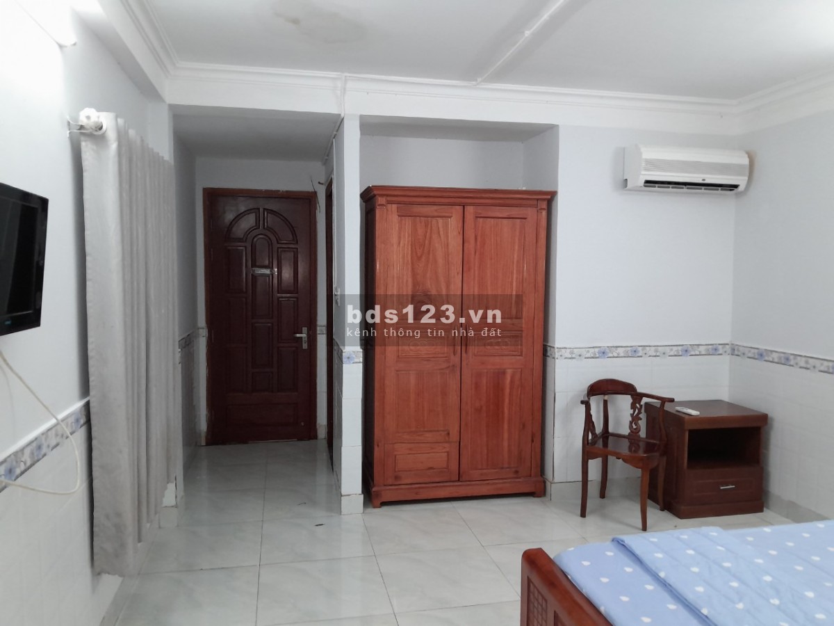 Cơ hội đầu tư hấp dẫn! Bán khách sạn Minh Khang 5 tầng, vị trí trung tâm, giá 10 tỷ - Tương lượng
