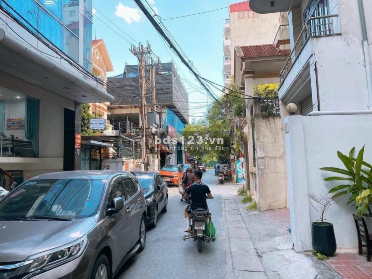 Mặt phố Quan Nhân 85M2 - Bán đất tặng nhà 5 tầng - Kinh doanh tấp nập - Mặt tiền 5M - Bán gấp