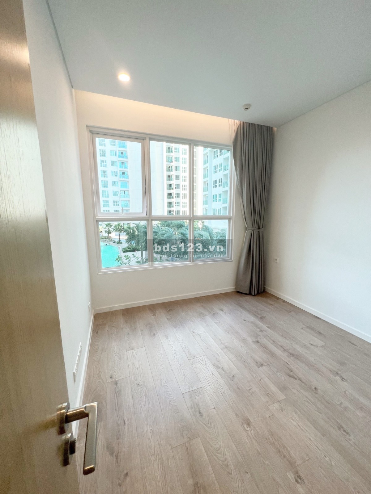 Nhiều sự lựa chọn căn hộ 3PN Sadora , view trực diện hồ bơi xanh mát