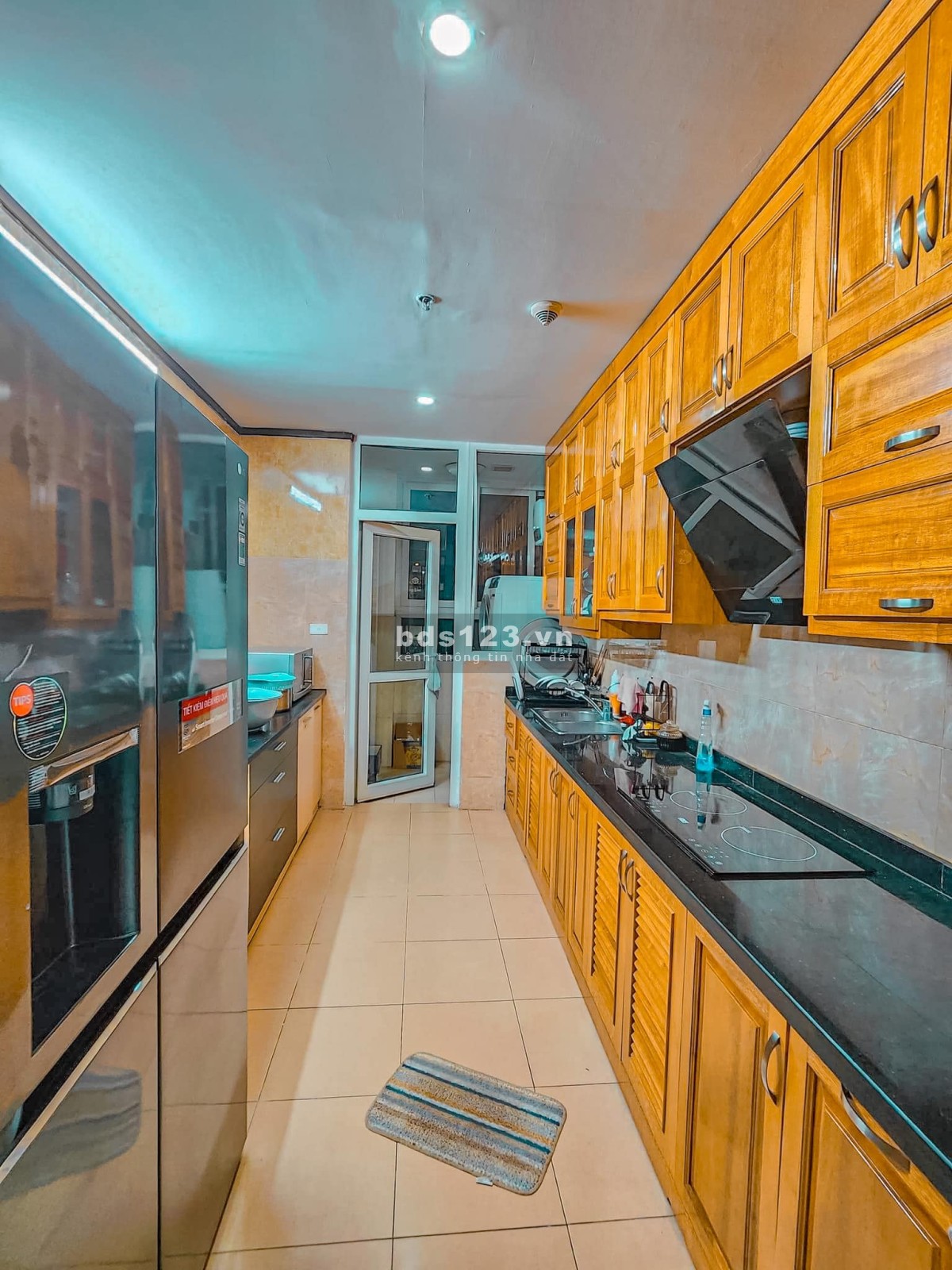 THÚY KIỀU ! Bán chung cư vinaconex 1 Khuất Duy Tiến 150m 3PN Tặng Nội Thất Lô Góc Tầng Trung