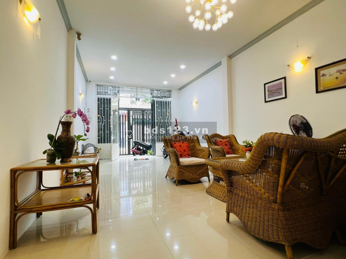 Cần bán nhà Bùi Đình Tuý P12 Bình Thạnh 52m2 4ty7 SHR gần Bệnh Viện LH 0902576293