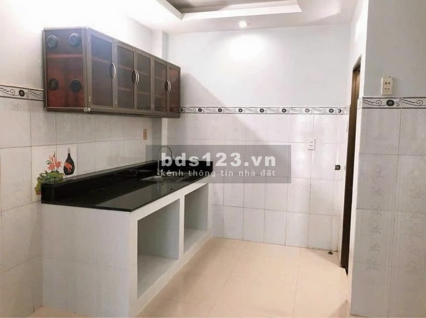 Chính chủ bán gấp, Đường số 6, Bình Hưng Hoà B, Bình Tân, gần CV Gia Phú, 40m2, Giá 3,3tỷ 0901386173