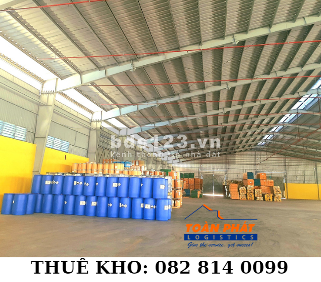 Cho thuê kho chứa hạt nhựa, phân bón, hóa chất, pin năng lượng mặt trời tại Bình Dương