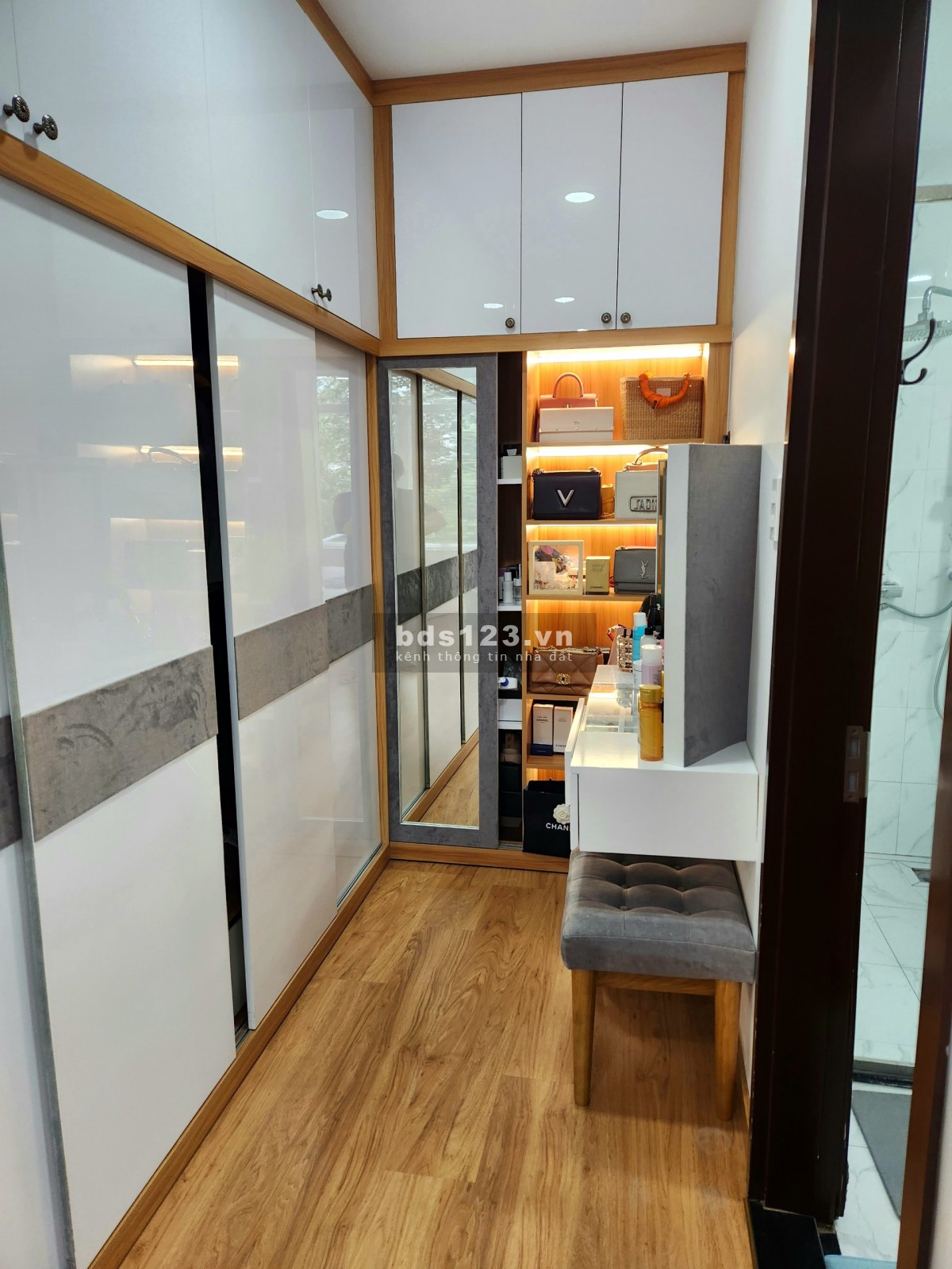Cho thuê biệt thự đơn lập 12M*24M quận 7 nhà đẹp giá 36 triệu rẻ nhất quận 7