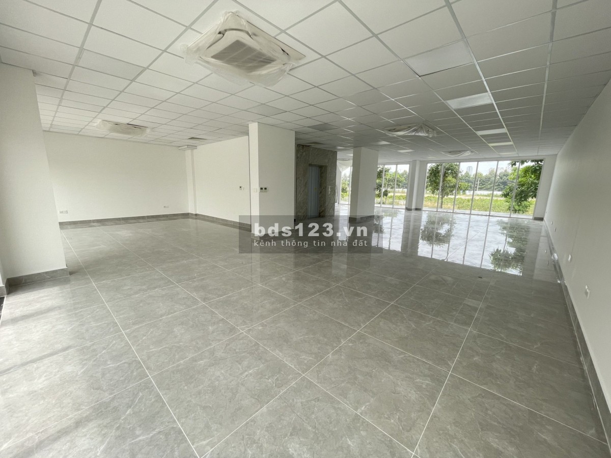 Cho thuê cặp căn Saritown-Shophouse Sala 11.000$, 1.200 m2, vị trí trung tâm