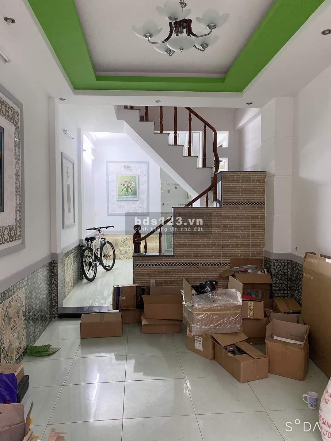 Bán gấp nhà MT - Tiện KD - Xe hơi đậu cửa - KV Lê Quang Định - Thích Bưu Đăng - 29M² - Nhỉnh 2 tỷ