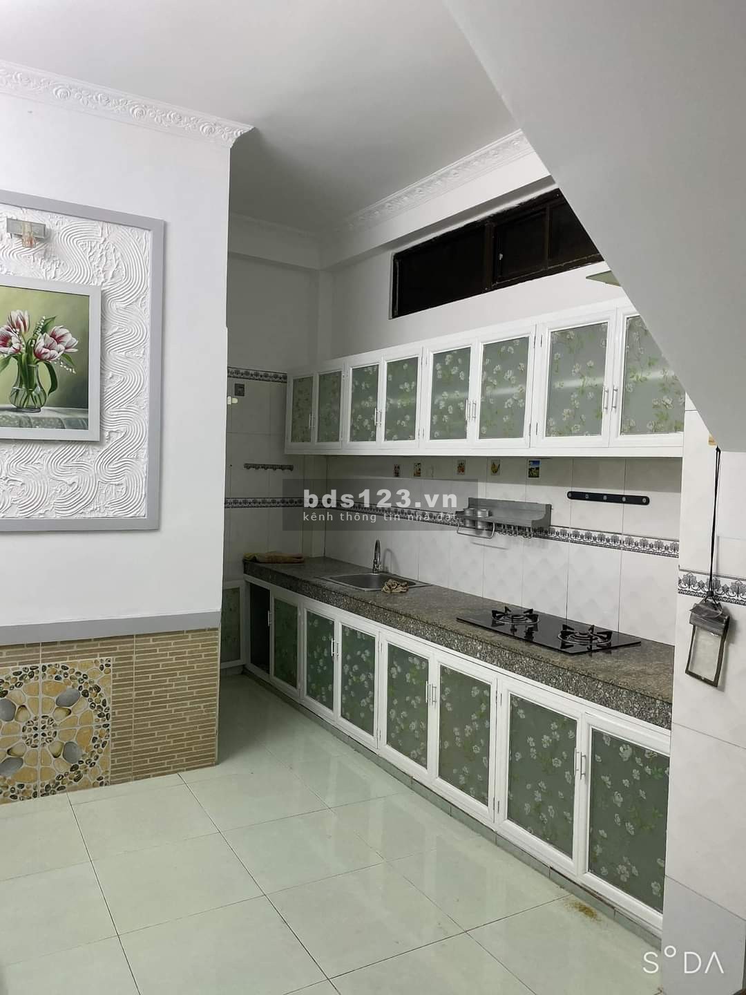Bán gấp nhà MT - Tiện KD - Xe hơi đậu cửa - KV Lê Quang Định - Thích Bưu Đăng - 29M² - Nhỉnh 2 tỷ
