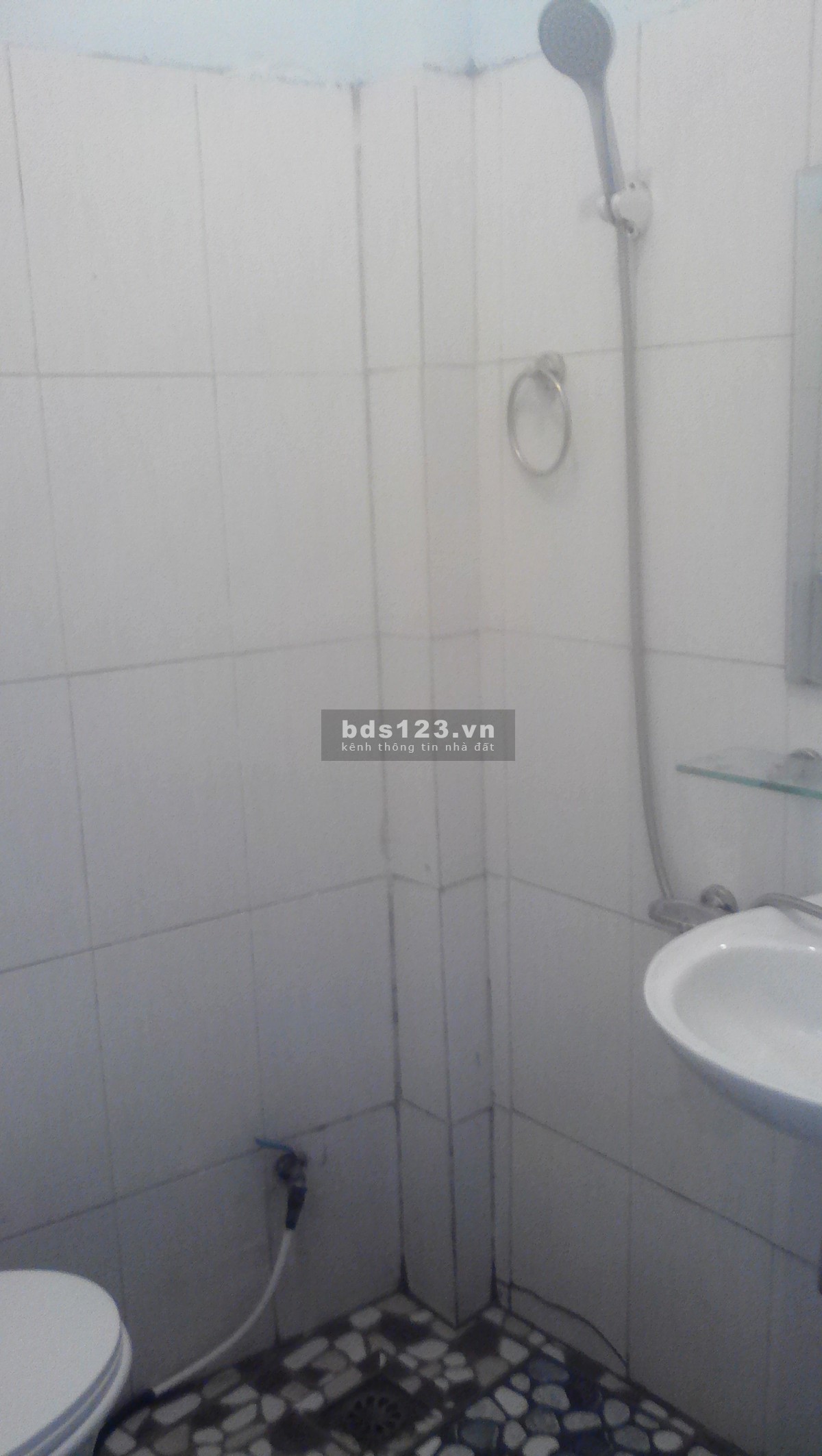 Cho thuê phòng trọ 15m2 nhà cấp 4 mới làm lại đẹp và sạch sẽ