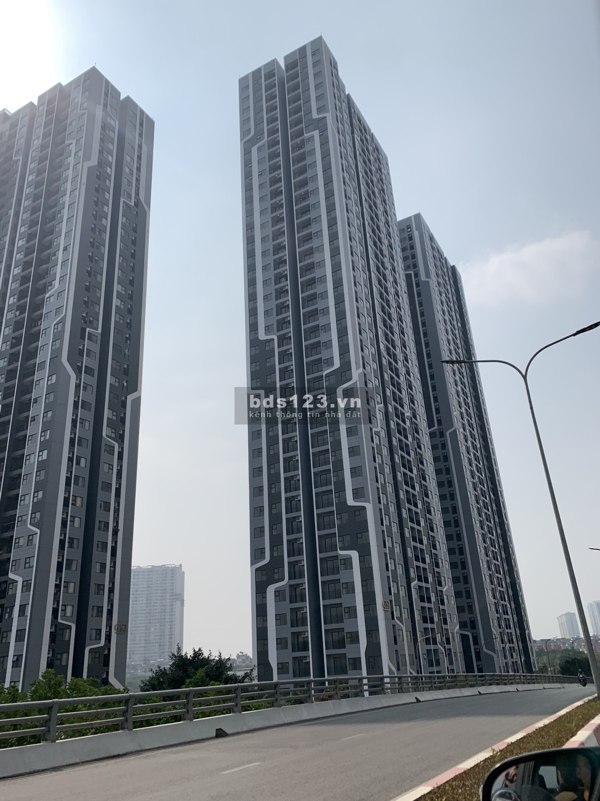 Bán căn góc 3PN 75m hướng mát tòa GS1 thuận tiện đi lại Vinhomes SMart CIty giá 3.55 tỷ