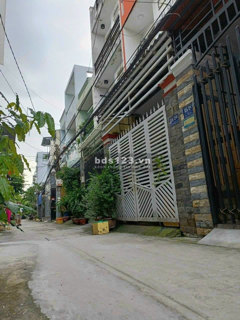 ️ Bất động sản vàng: Ngôi nhà góc ngã tư Quang Trung - Phạm Văn Chiêu, diện tích 57.2m2, giá 5.4 tỷ