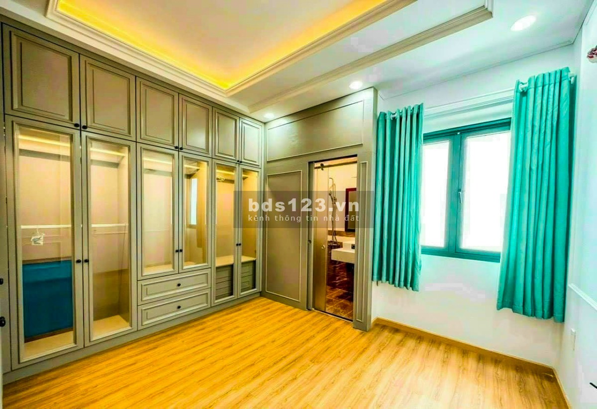  Bán Nhà Mặt Tiền Đường Số Hoàng Quốc Việt Q7 Giá 8,3 Tỷ 