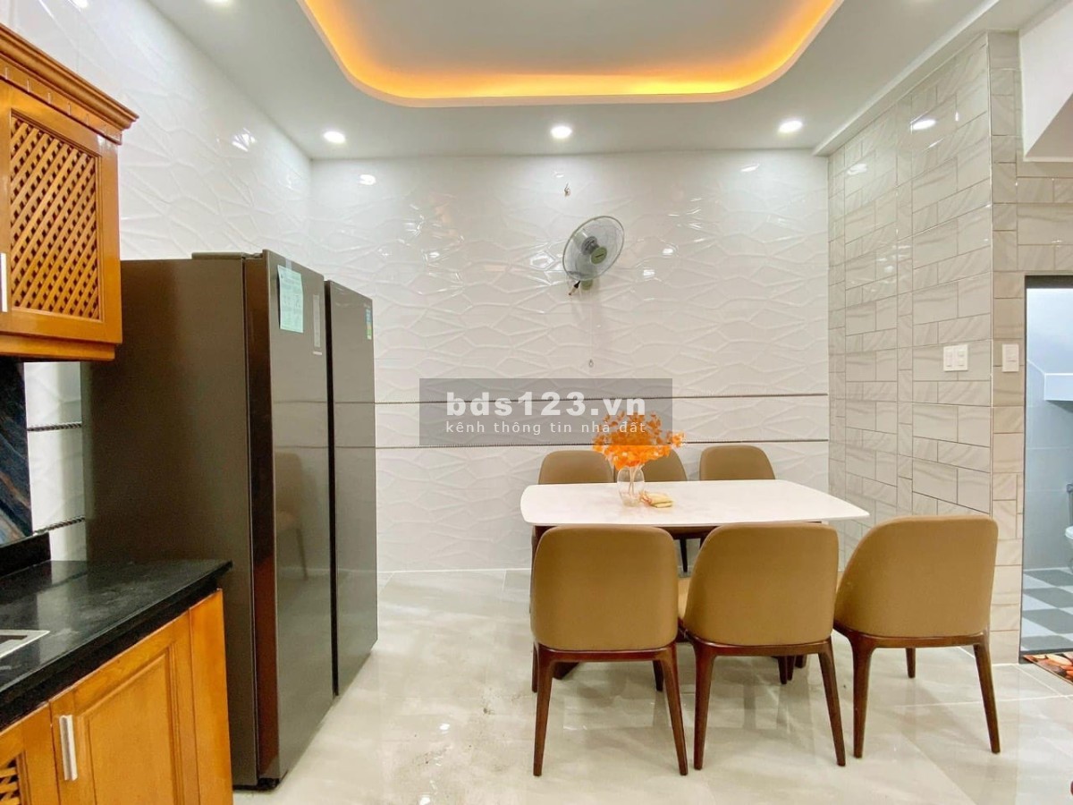Mặt tiền Nguyễn Thượng Hiền,BìnhThạnh,68m2(4x17m),7 tỷ 6