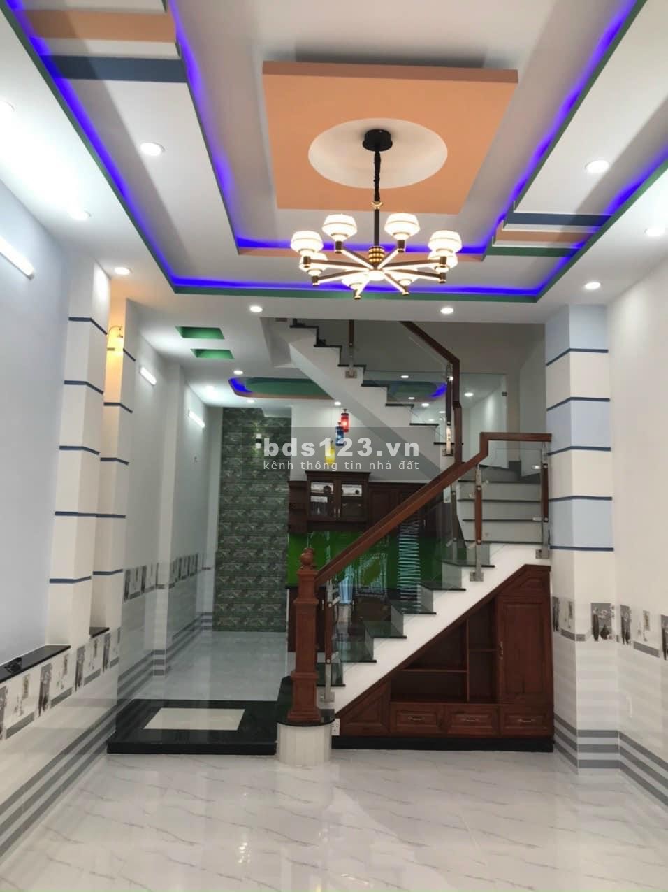Nhà cần bán 3 tầng ngay đường số 1, Bình Tân