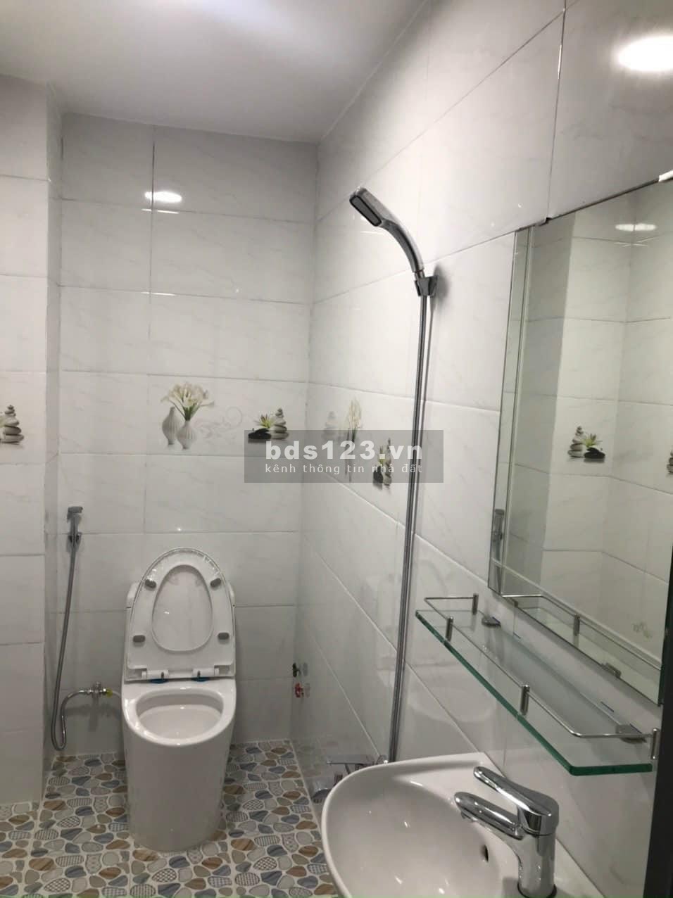 Nhà cần bán 3 tầng ngay đường số 1, Bình Tân