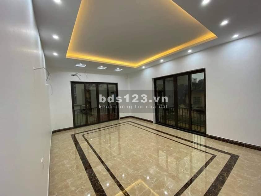 Có 1 0 2! Đường VIP Nguyễn Trãi – Oto kinh doanh - 4 tầng – Diện tích 88M2 chỉ 6.8 tỷ