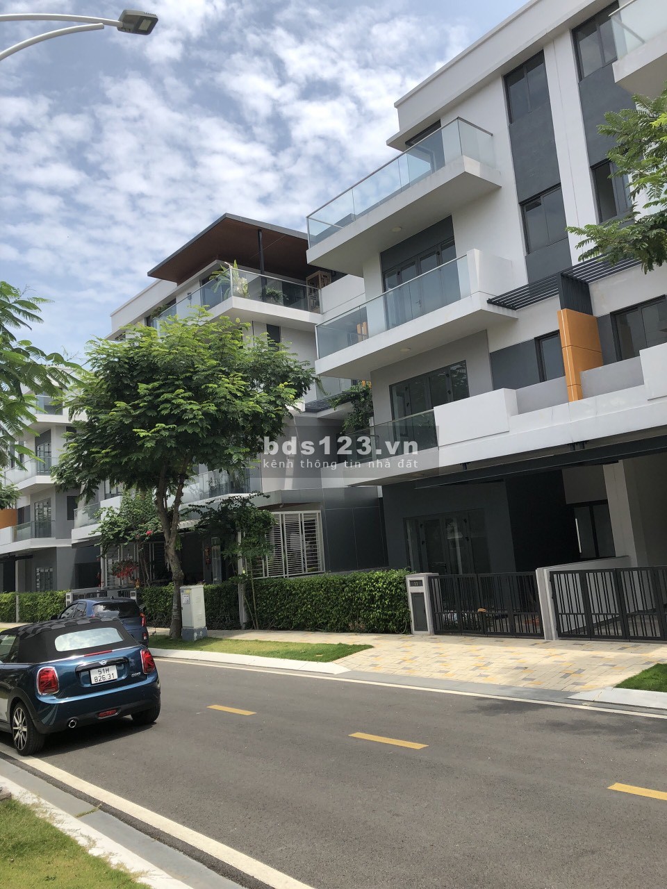 Bán gấp mặt tiền kinh doanh Khang Điền 8,5 tỷ