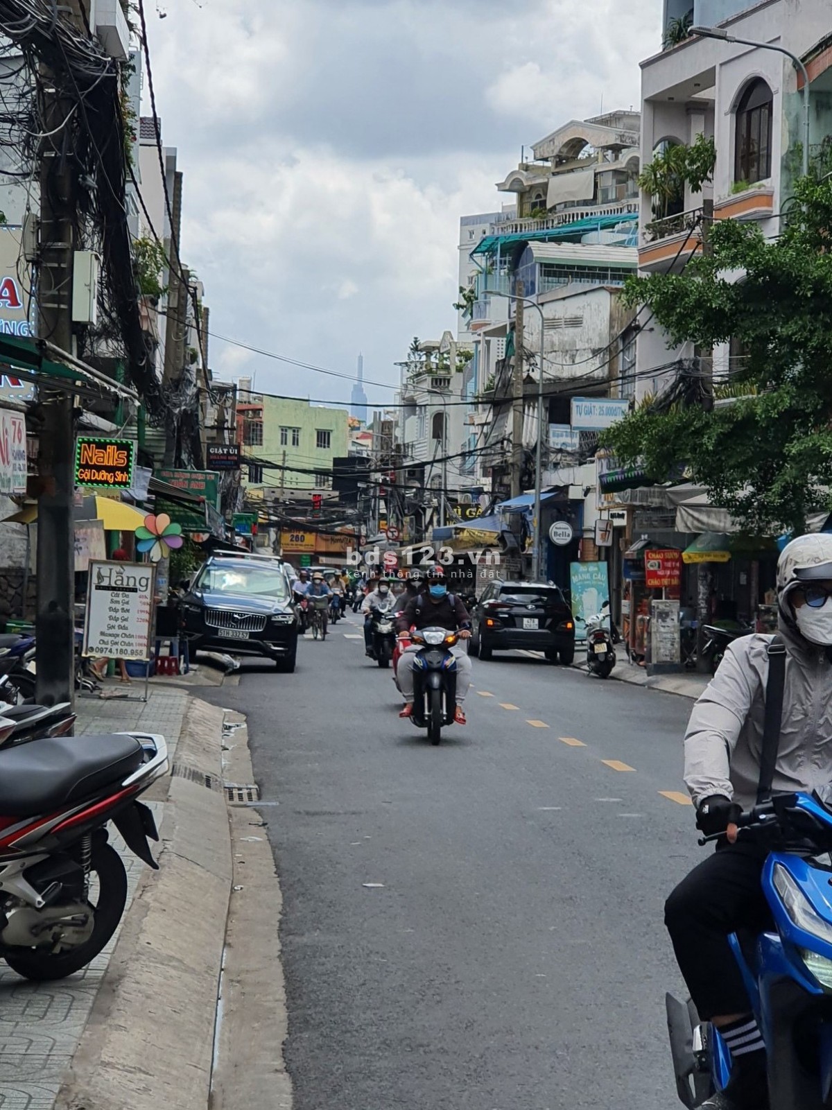 MBKD Mặt tiền Hòa Hưng gần CMT8. Phù hợp shop, văn phòng. Dt 3x8m, Giá 9 triệu/tháng