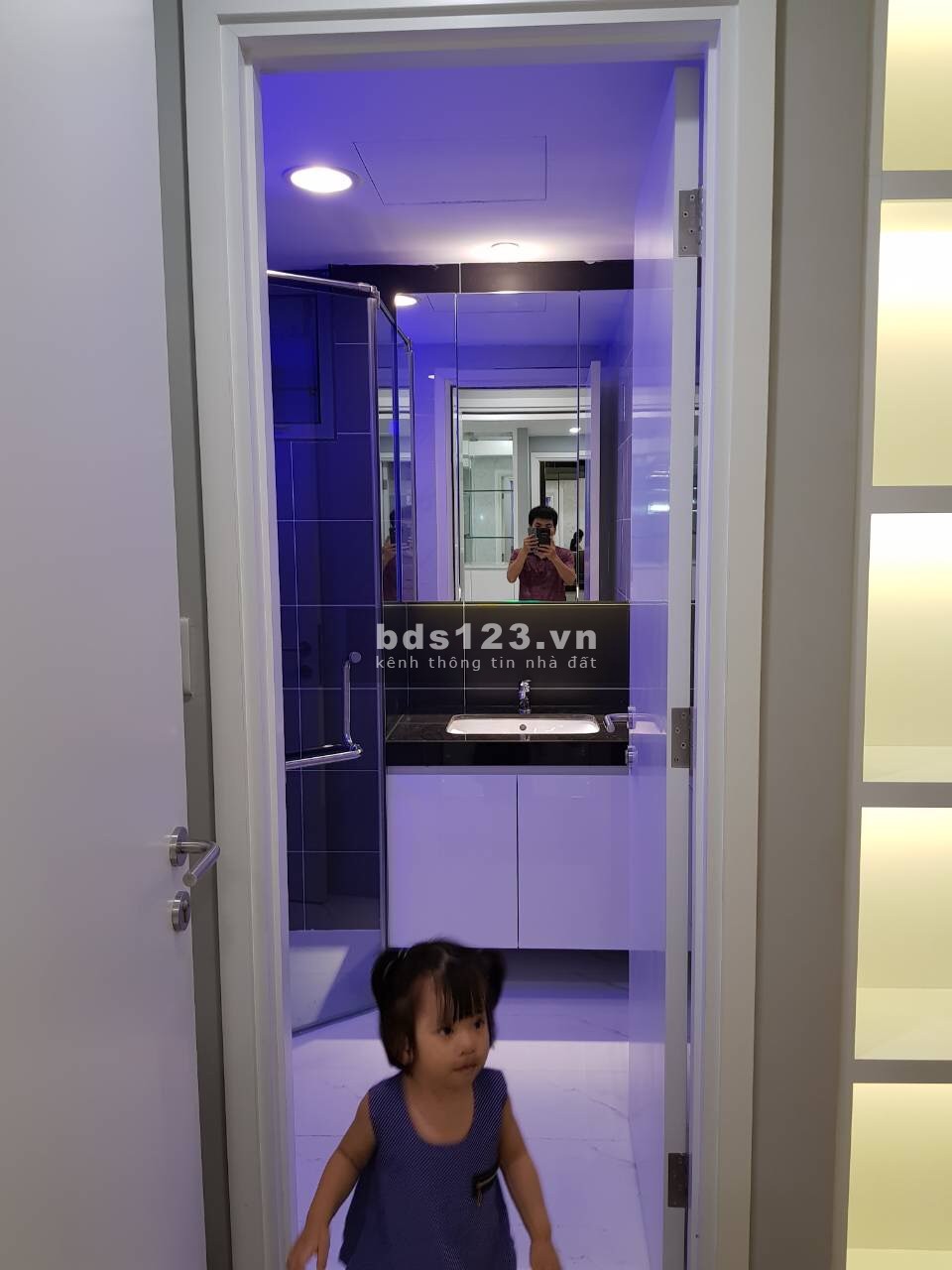 Nhà cực sang và đẹp! Cho thuê căn hộ Masteri Thảo Điền 69m2 2pn full nt 22tr