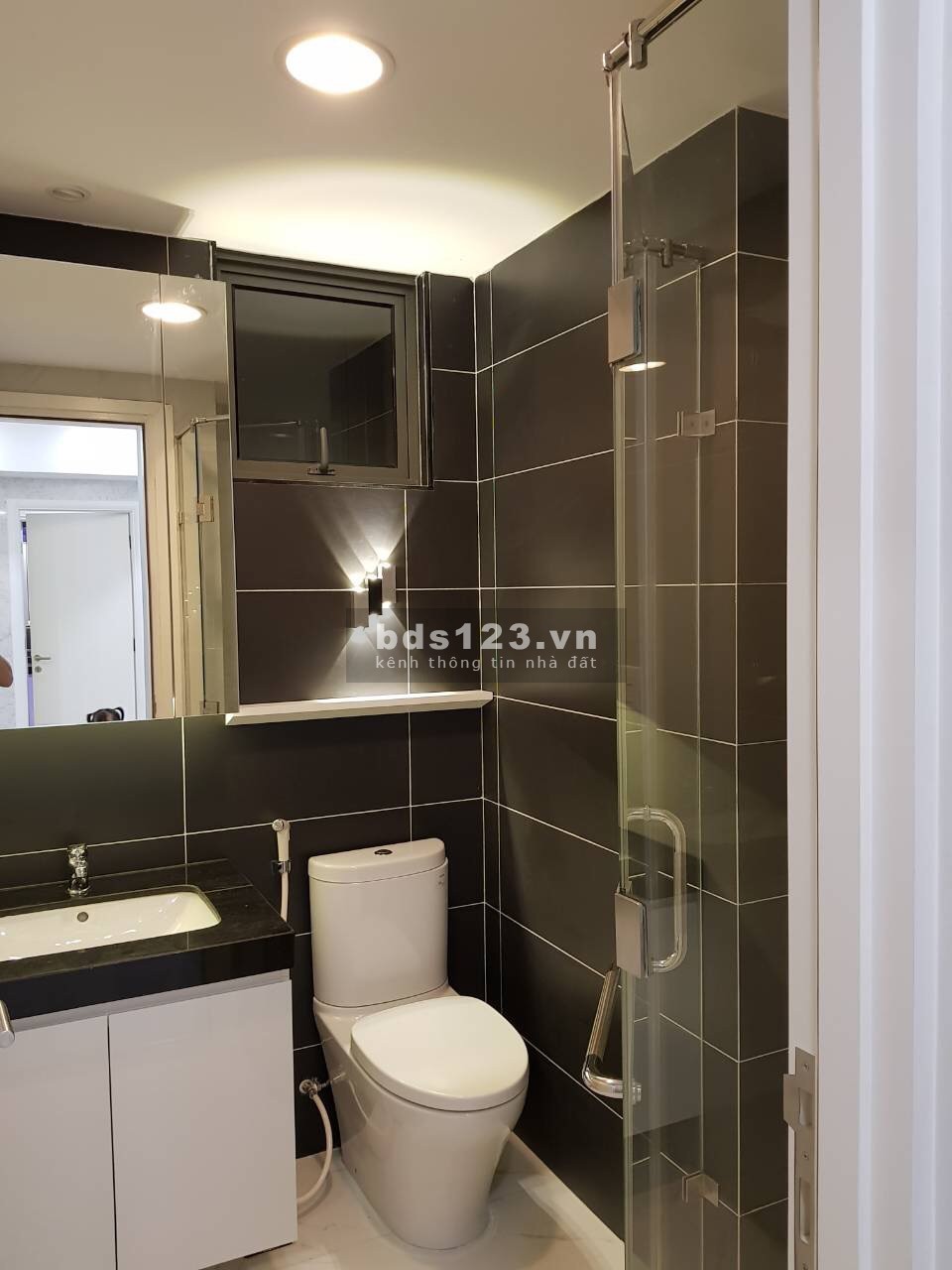 Nhà cực sang và đẹp! Cho thuê căn hộ Masteri Thảo Điền 69m2 2pn full nt 22tr