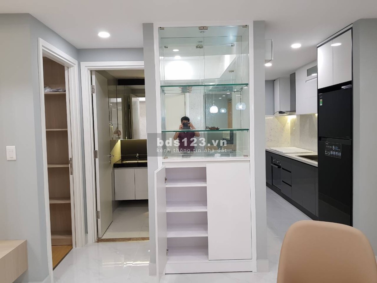 Nhà cực sang và đẹp! Cho thuê căn hộ Masteri Thảo Điền 69m2 2pn full nt 22tr